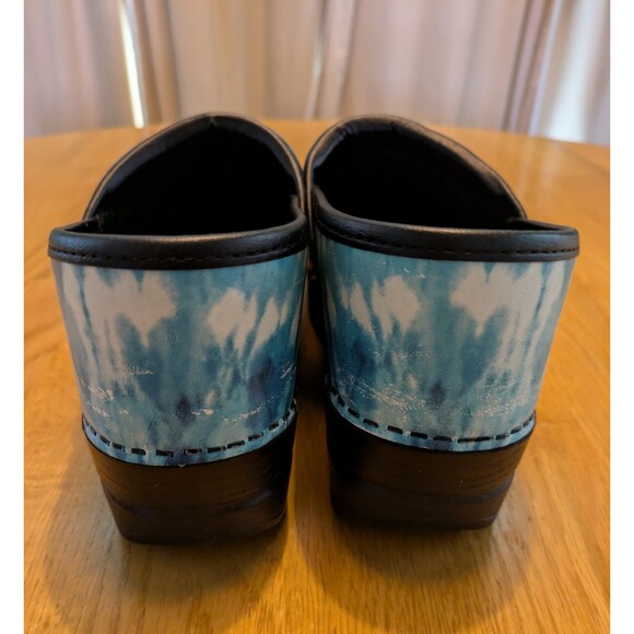 Dansko Womens Blue Tie Dye Professional Nurse Clogs Size 38 EU 7.5-8 US - Picture 7 of 9